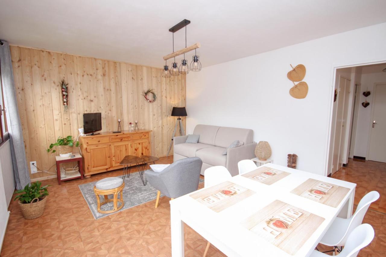 Coquet Appartement Type 2 De 56 M² En Centre Ville Briançon Exterior foto